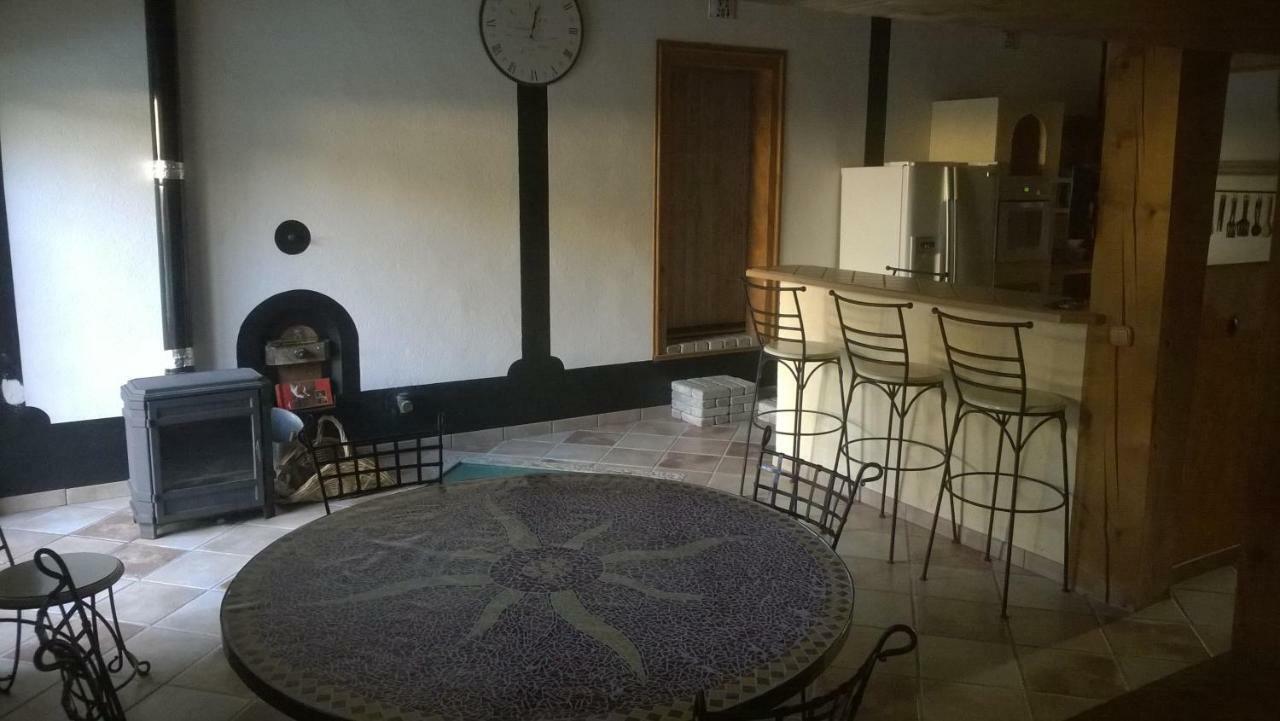 Vila La Perle Cachee Fontcouverte  Exteriér fotografie